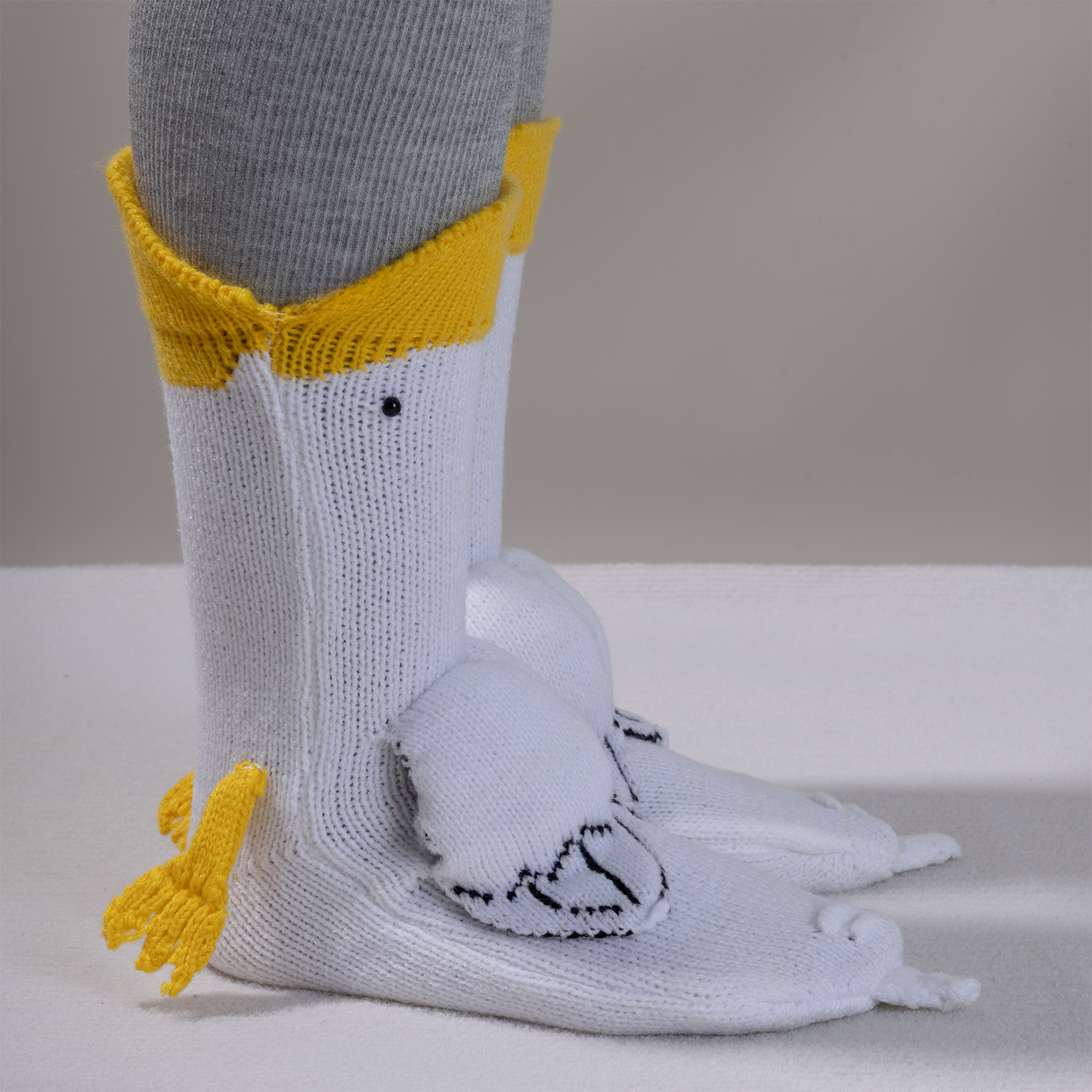 BOFFWAM Duck Knit Socks-Quirky creative design & Comfy Soft knitted material, Carpet socks for Family Party Menswear Original thigh high socks