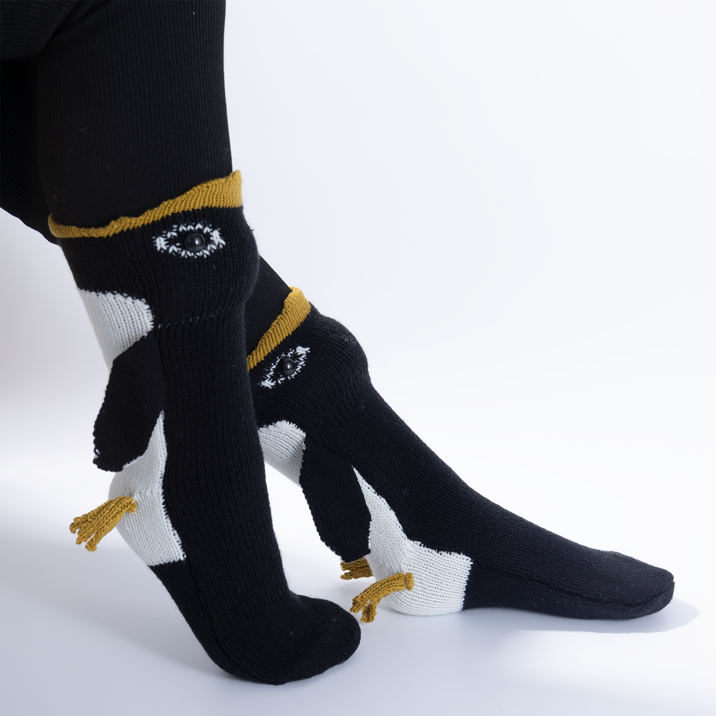 BOFFWAM Penguin Knit -Quirky creative design & Comfy Soft knitted material, Carpet  for Family Party Quirky sock Menswear Original